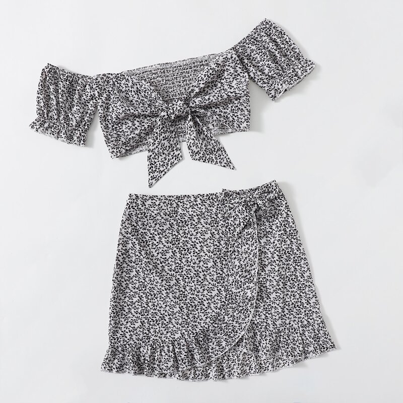 

All Over Print Knot Shirred Top & Skirt, Black and white
