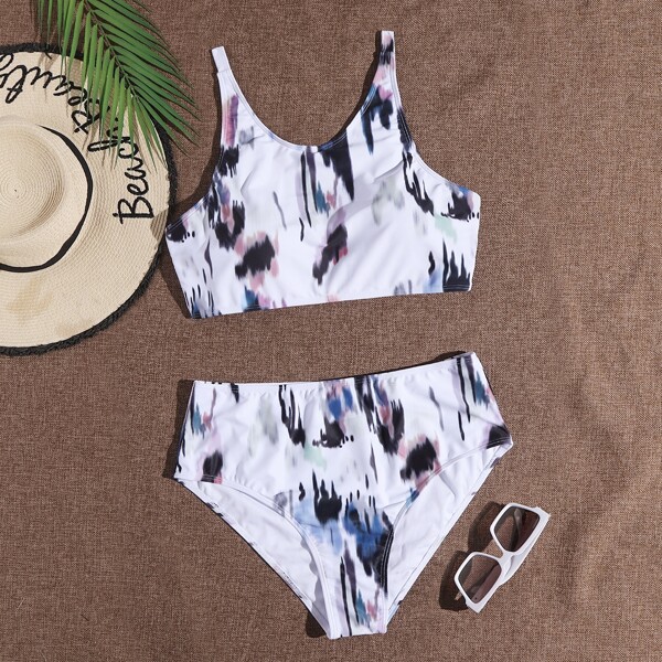 

Plus Graphic High Waisted Bikini Swimsuit, Multicolor