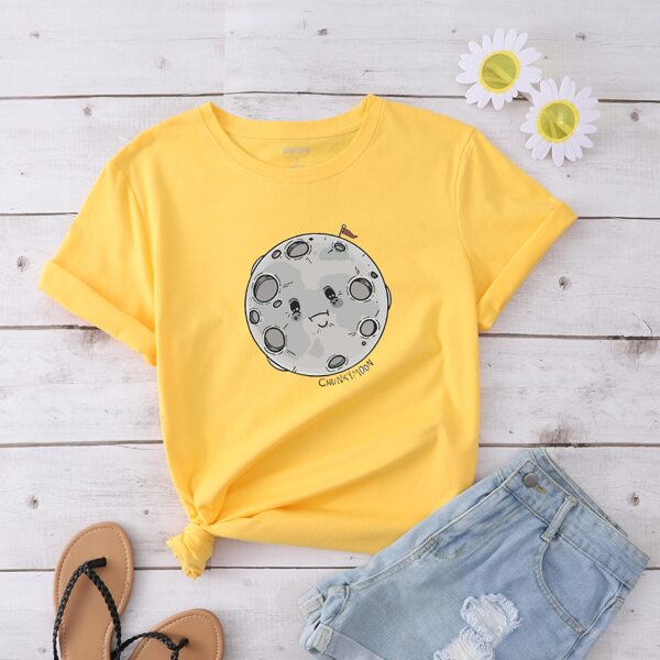 

Cartoon And Letter Graphic Tee, Yellow