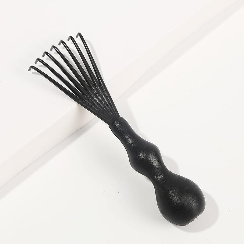 

Hair Brush Cleaning Claw, Black