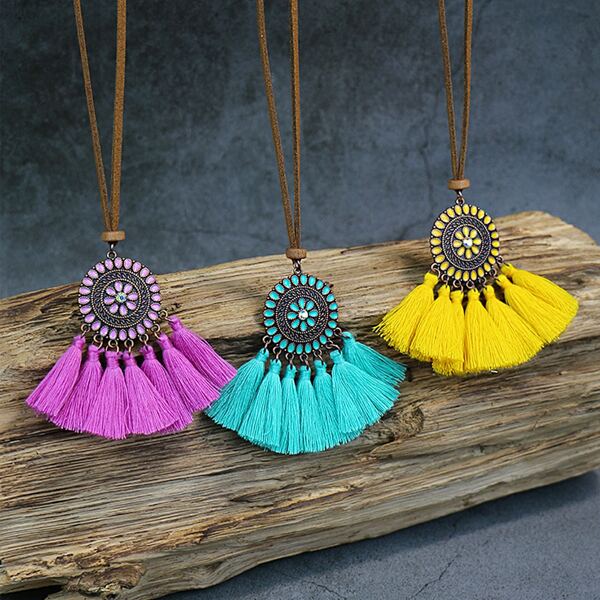 

3pcs Tassel Charm Necklace, Multicolor