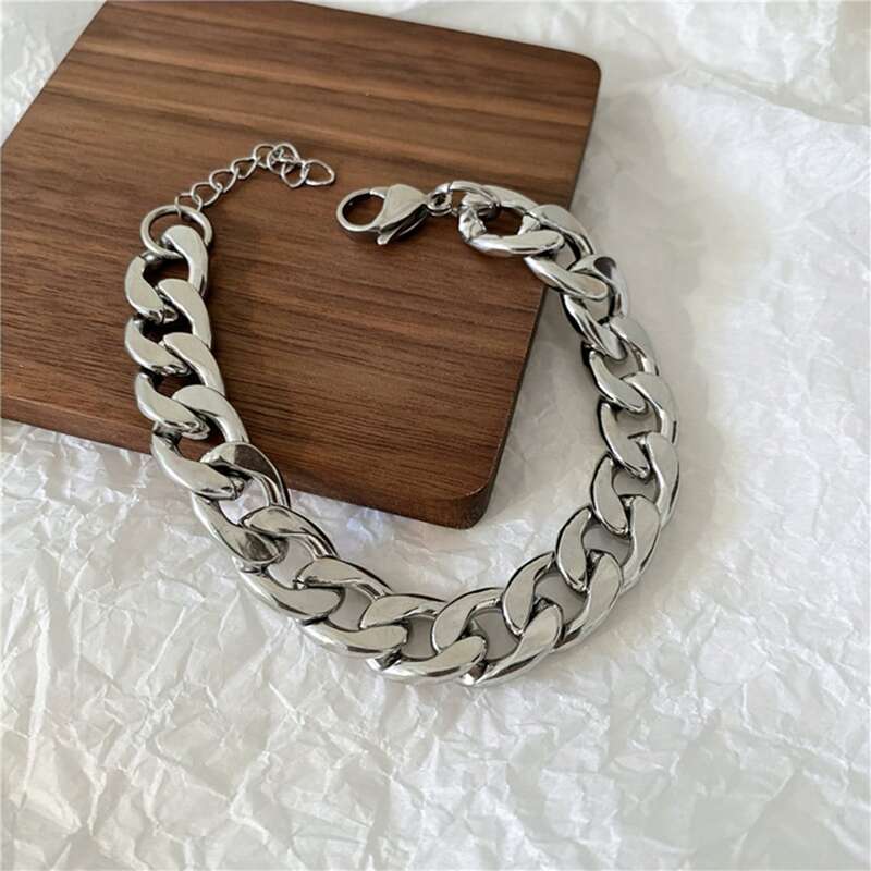

Simple Chain Bracelet, Silver