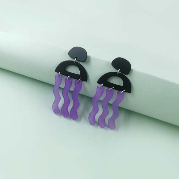 

Geo Decor Drop Earrings, Multicolor