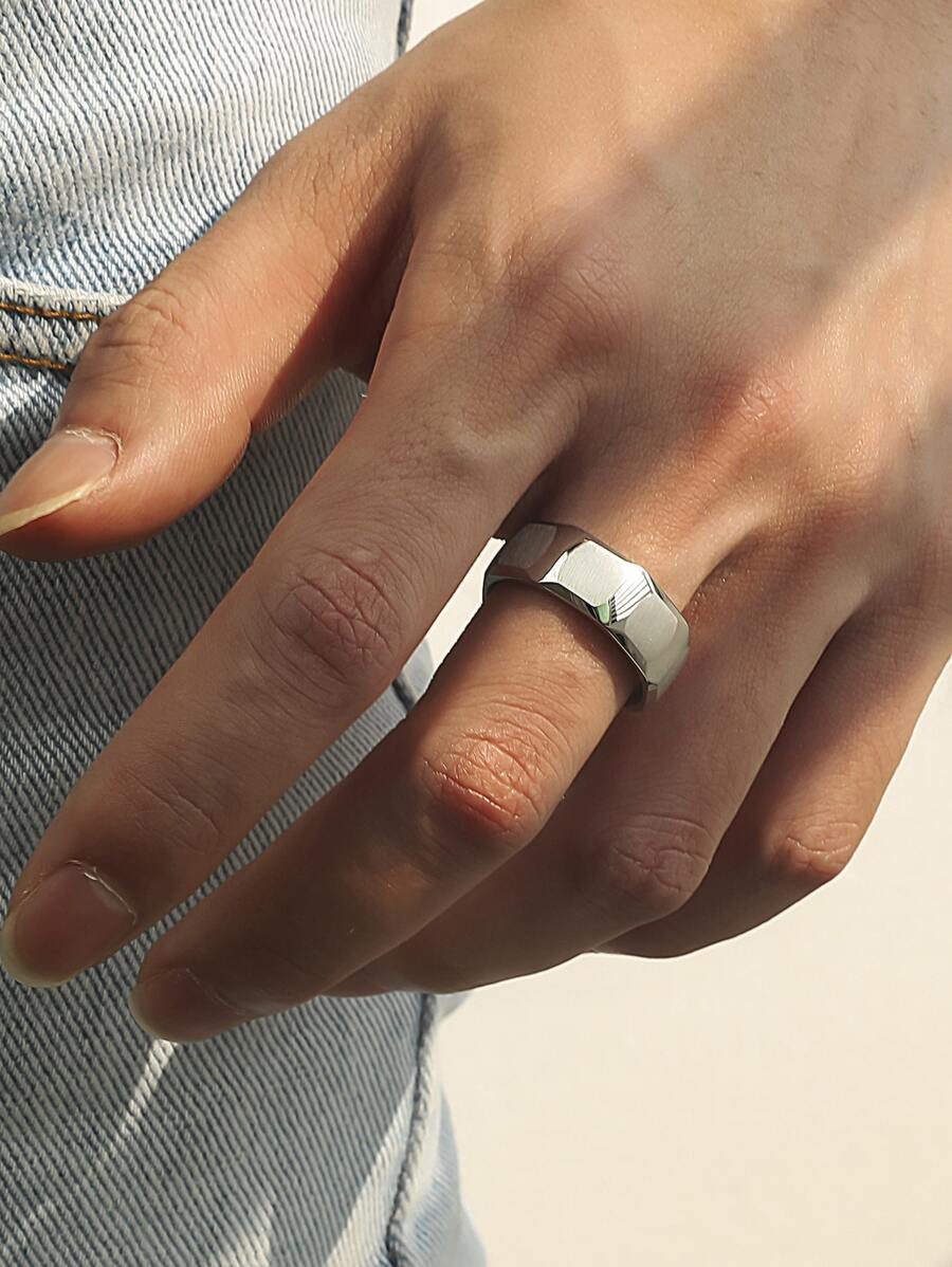 Anillo De Acero Inoxidable Para Hombres - Plateado - Ver 1