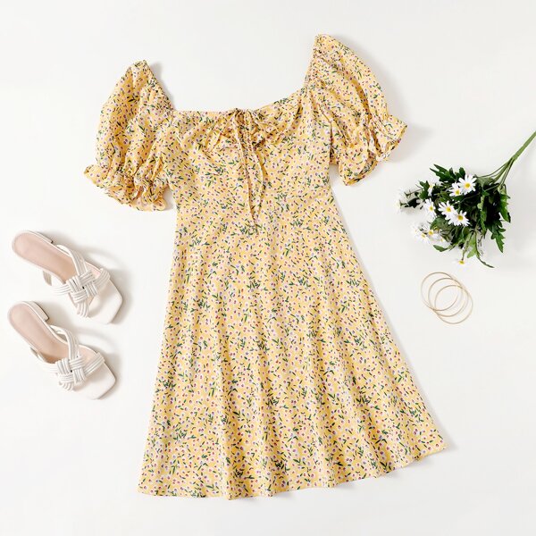 

Plus Drawstring Knot Ruched Front Ditsy Floral Milkmaid Dress, Yellow