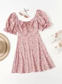 Soleia 大碼抽繩結飾前抽褶小碎花女僕風連衣裙