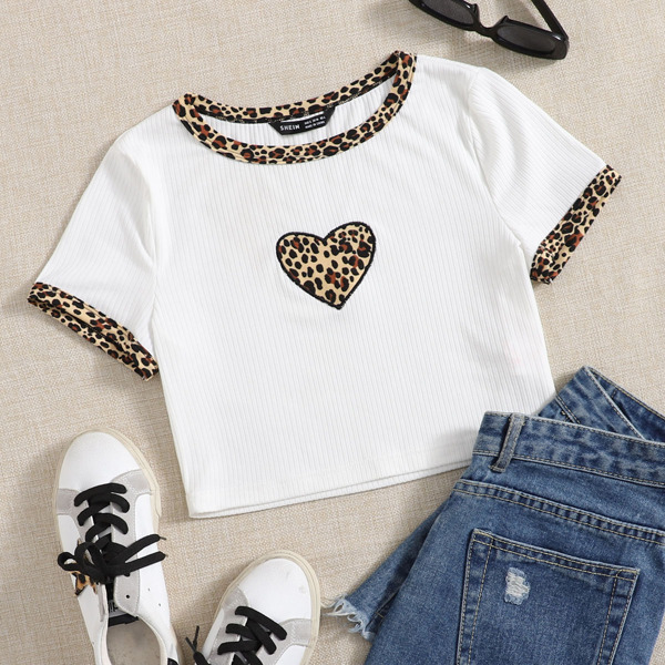 

Leopard Panel Heart Patched Rib-knit Crop Tee, White