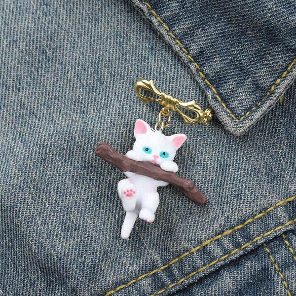 

Cartoon Cat Pendant Brooch, Multicolor