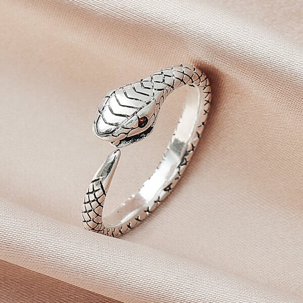 

Snake Design Ring, Silver