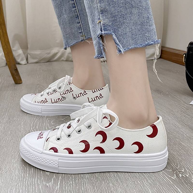 

Letter & Moon Lace-up Canvas Sneakers, Red and white