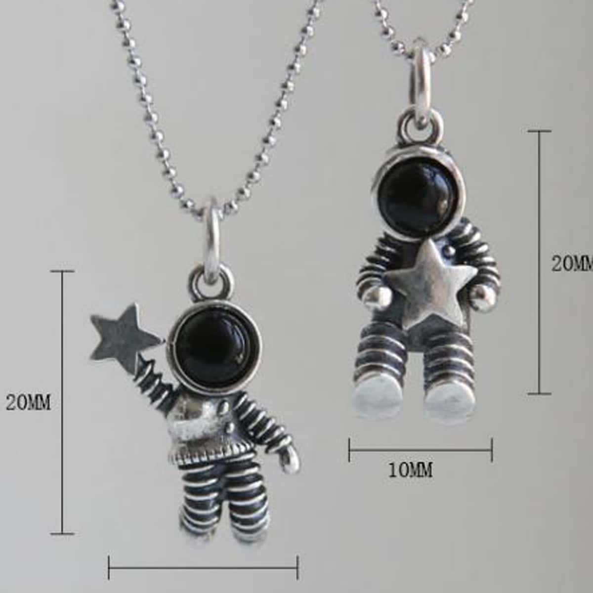 

1pc Random Astronaut & Star Pendant Necklace, Antique silver