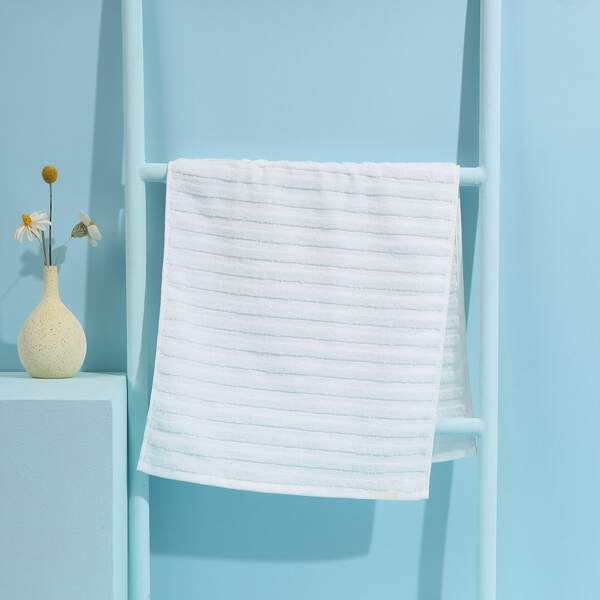 

Solid Color Face Towel, White