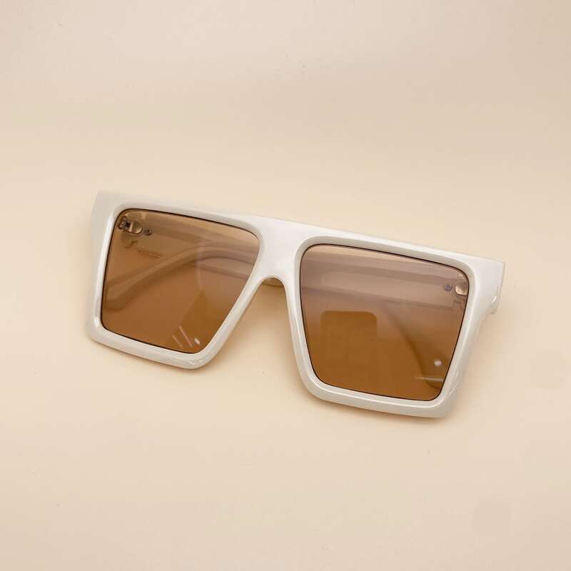 

Square Frame Sunglasses