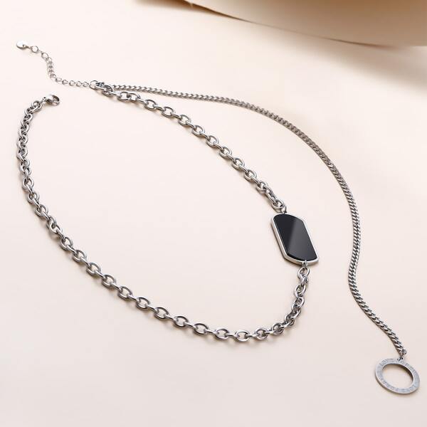 

Geometric Decor Necklace, Silver