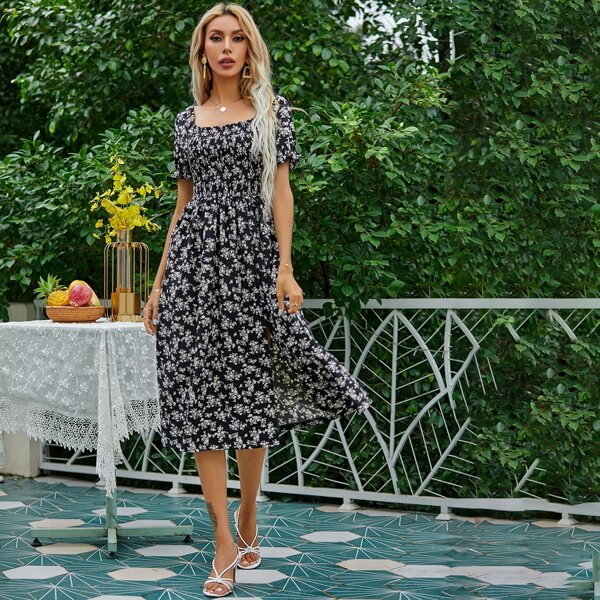

Ditsy Floral Print Shirred Dress, Black