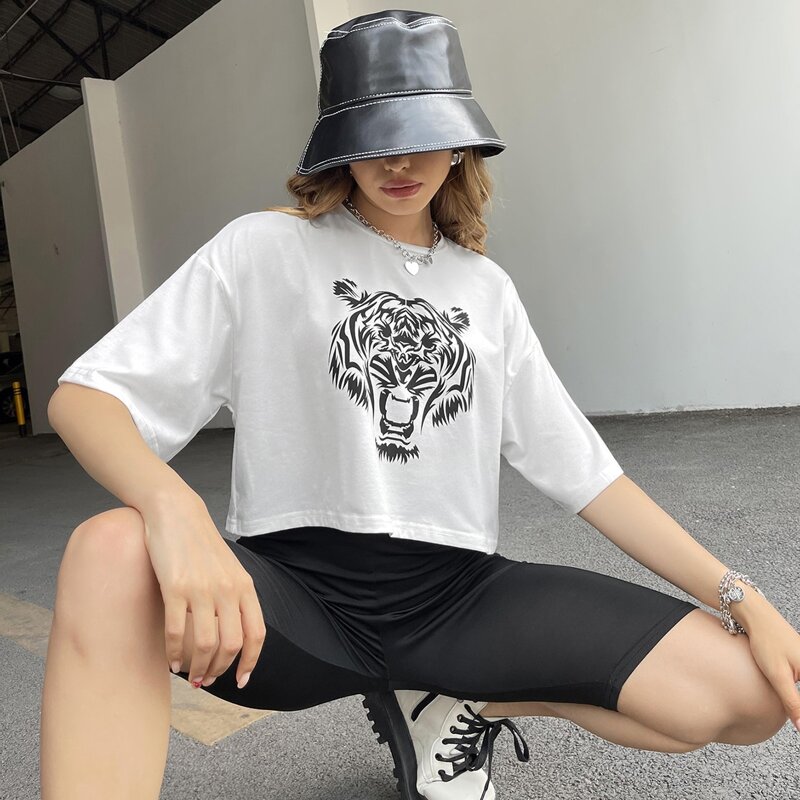 

Tiger Print Drop Shoulder Crop Tee, White