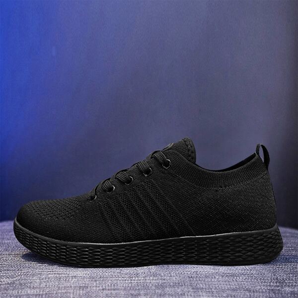 

Men Minimalist Lace-up Front Knit Running Shoes, Black