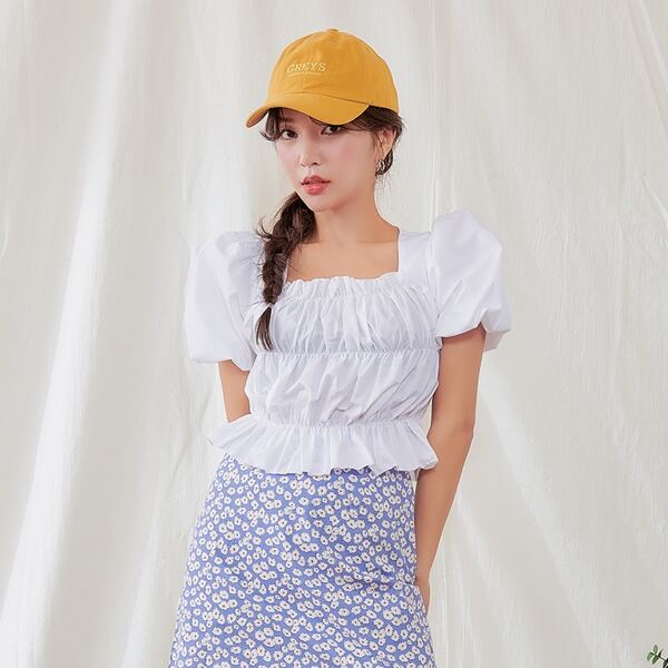 

Solid Shirred Crop Babydoll Blouse, White