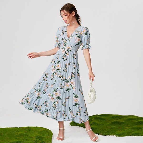 

Floral Print Pleated Hem A-line Dress, Baby blue