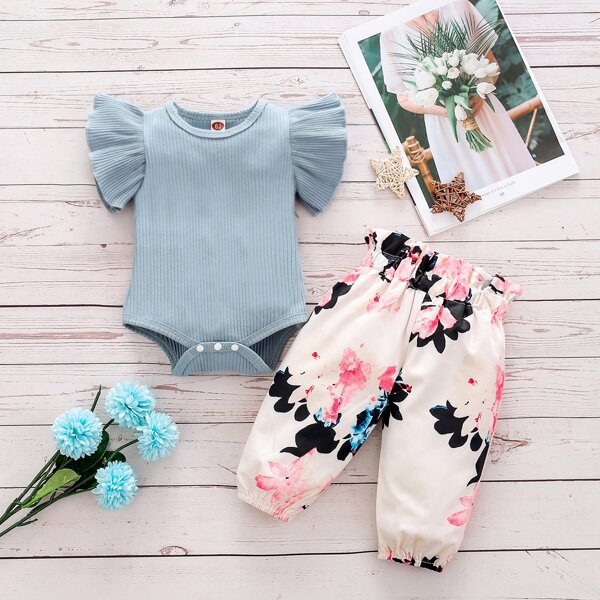 

Baby Girl Ruffle Bodysuit With Floral Pants, Multicolor