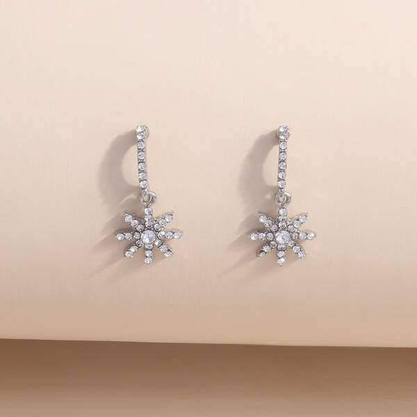 

Rhinestone Decor Drop Earrings, Silver
