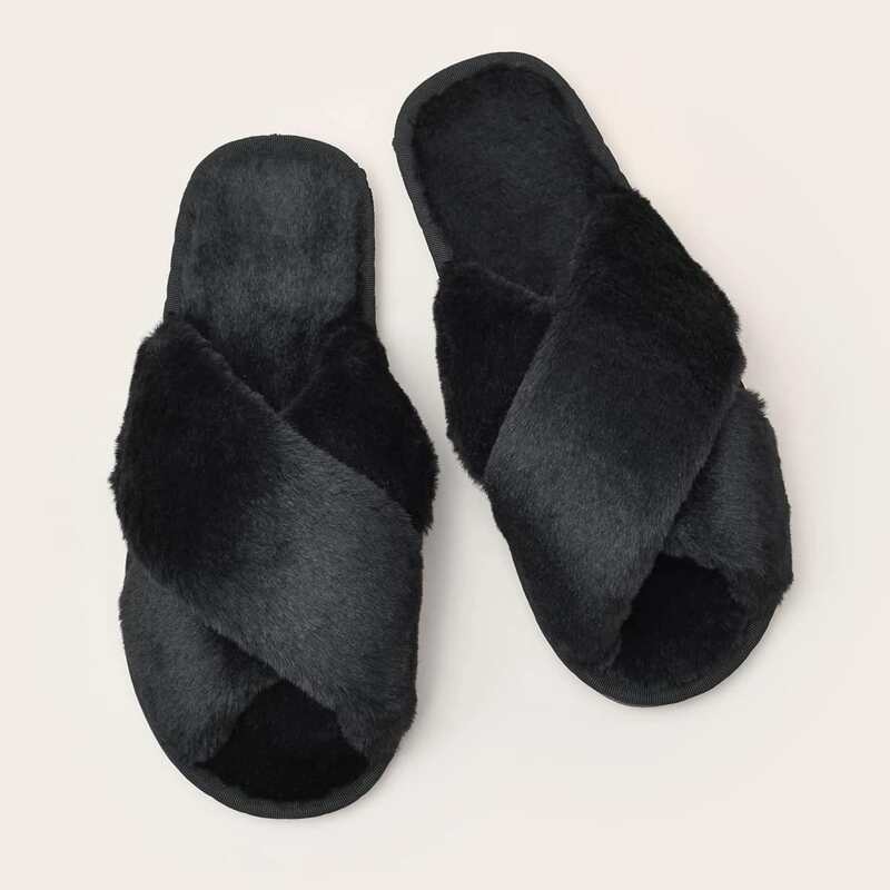 

Criss Cross Fluffy Slippers, Black