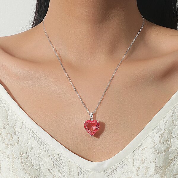 

Heart Charm Necklace, Pink
