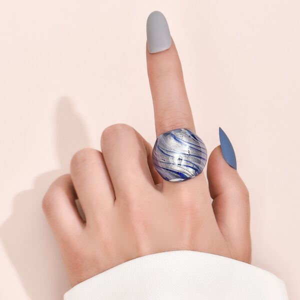 

Graphic Wide Ring, Multicolor
