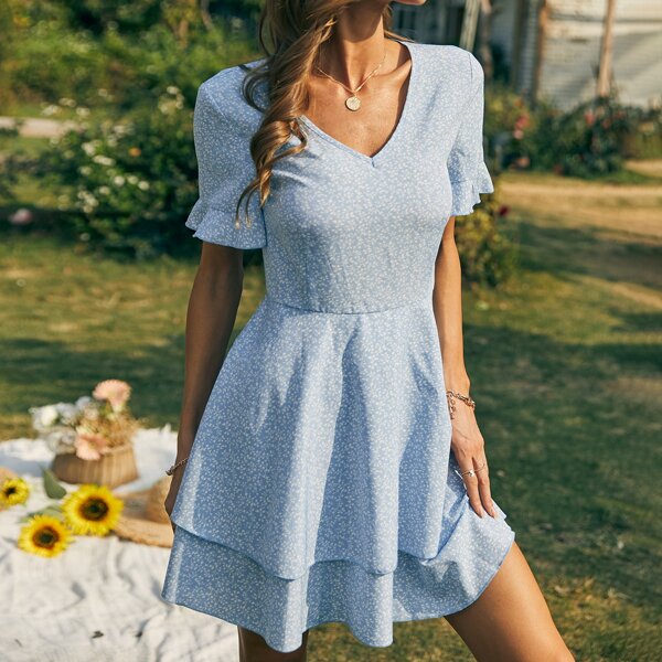 

Ditsy Floral Layered Ruffle Hem Dress, Baby blue