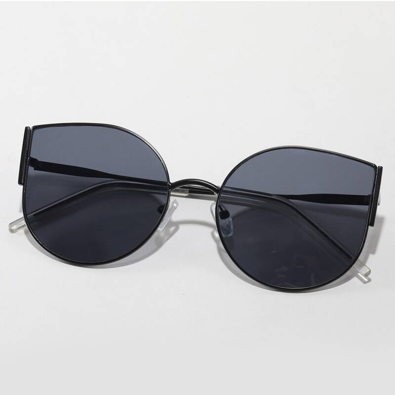 

Cat Eye Tinted Lens Sunglasses
