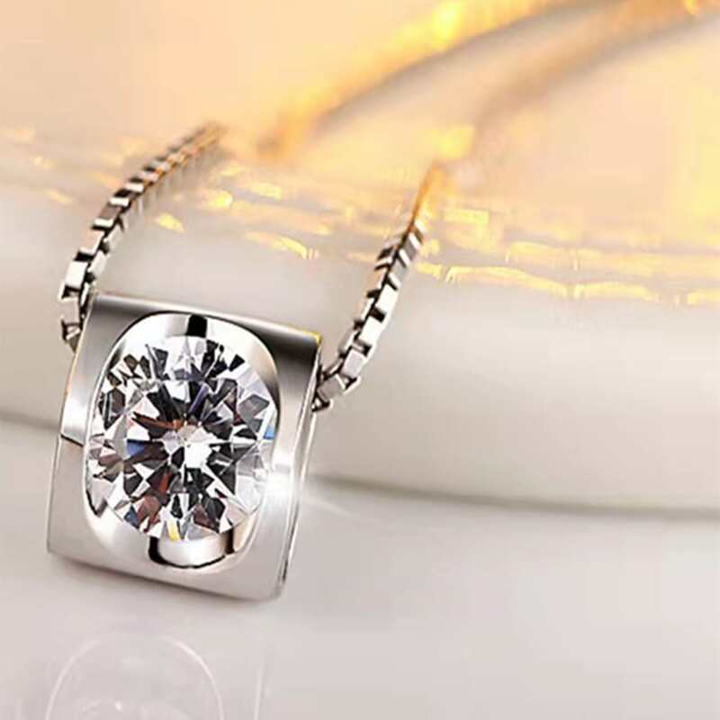 

Rhinestone Pendant Necklace, Silver