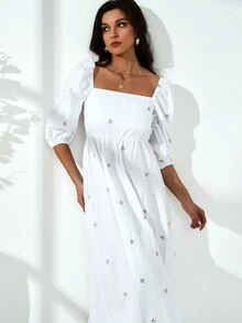 Ditsy Floral Pocket Square Neck A-line Dress - White - View 3