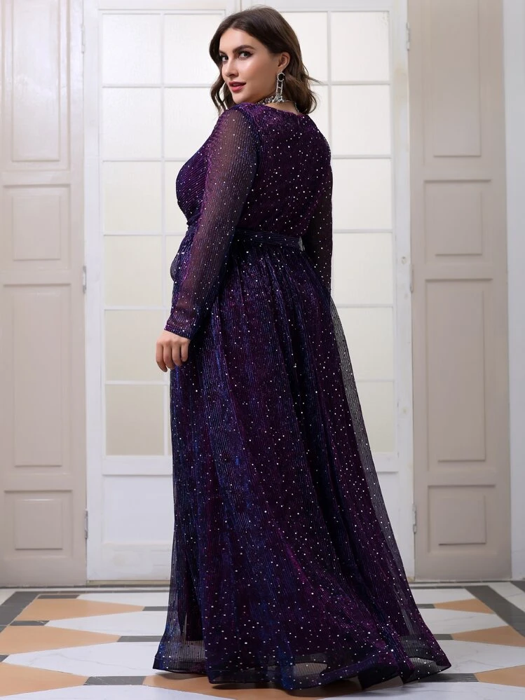 Vestido con escote cruzado, cinturón y detalles con brillo en talla grande - Morado - Añade 2