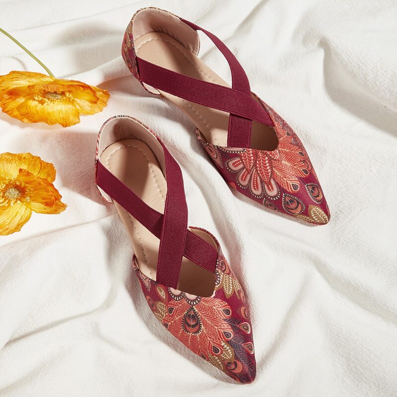 

Graphic Print Point Toe Ballet Flats, Red