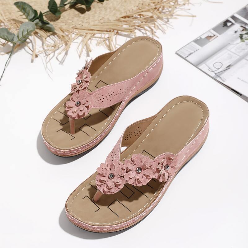 

Floral Appliques Thong Sandals, Baby pink