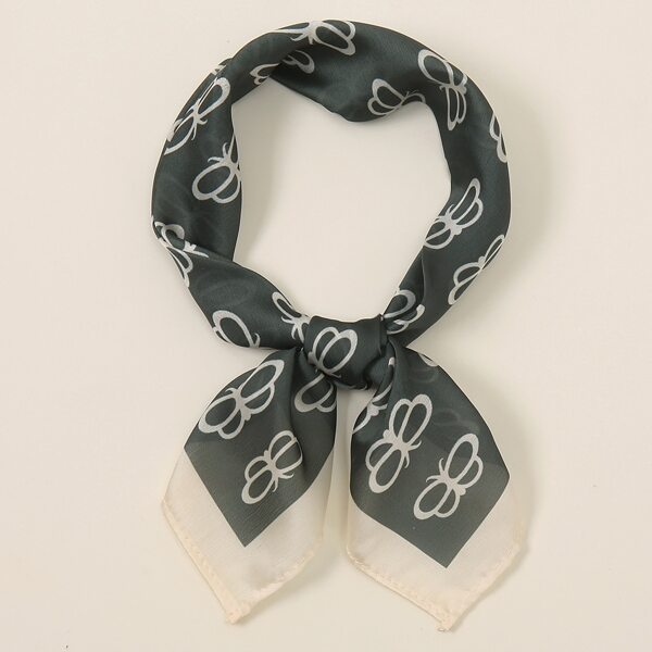 

Animal Print Bandana, Army green