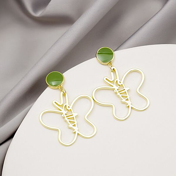 

Butterfly Design Drop Earrings, Gold