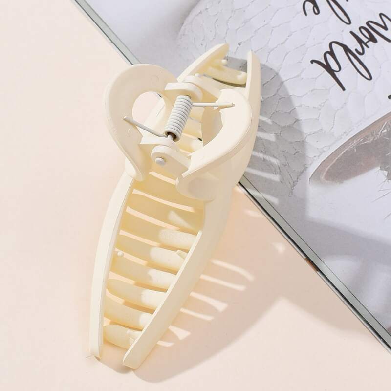 

1pc Plain Hair Claw, White