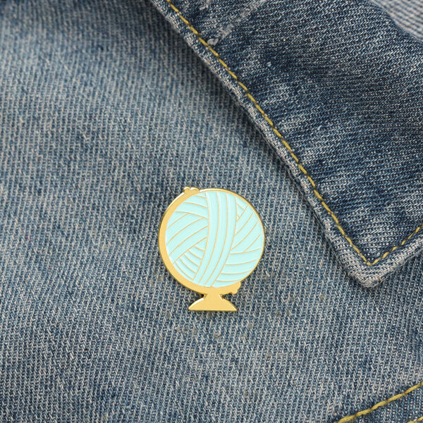 

1pc Cartoon Brooch, Multicolor
