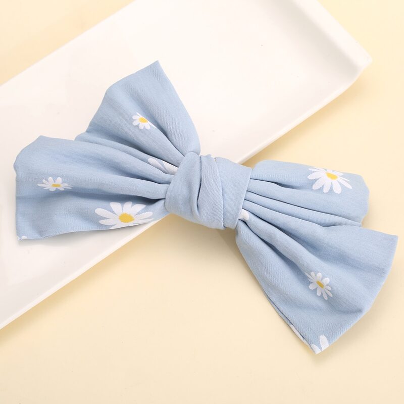 

Daisy Pattern Hair Clip, Pastel