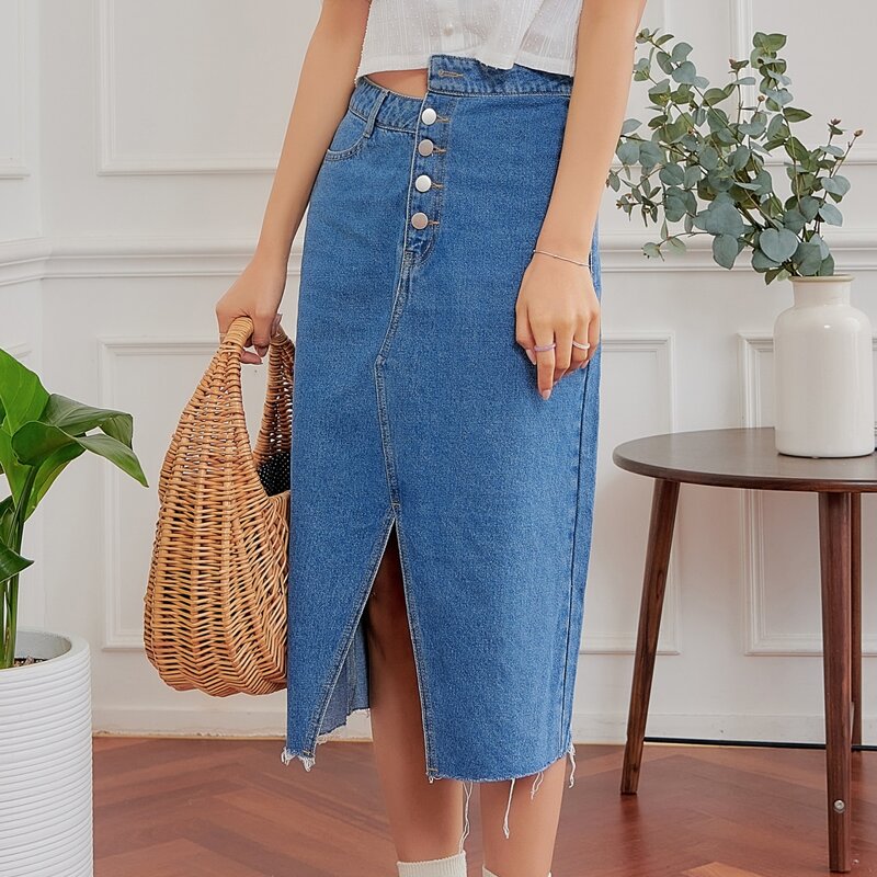 

Solid Button Fly Slit Denim Skirt, Medium wash