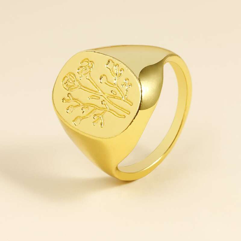 

Floral Engraved Decor Ring, Gold
