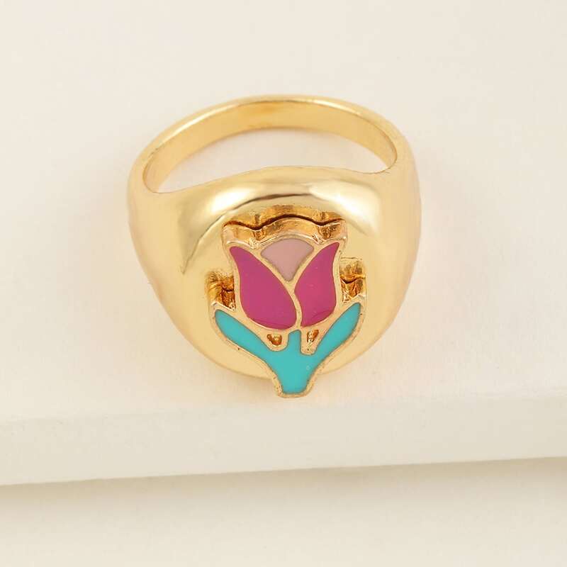 

1pc Floral Decor Ring, Gold