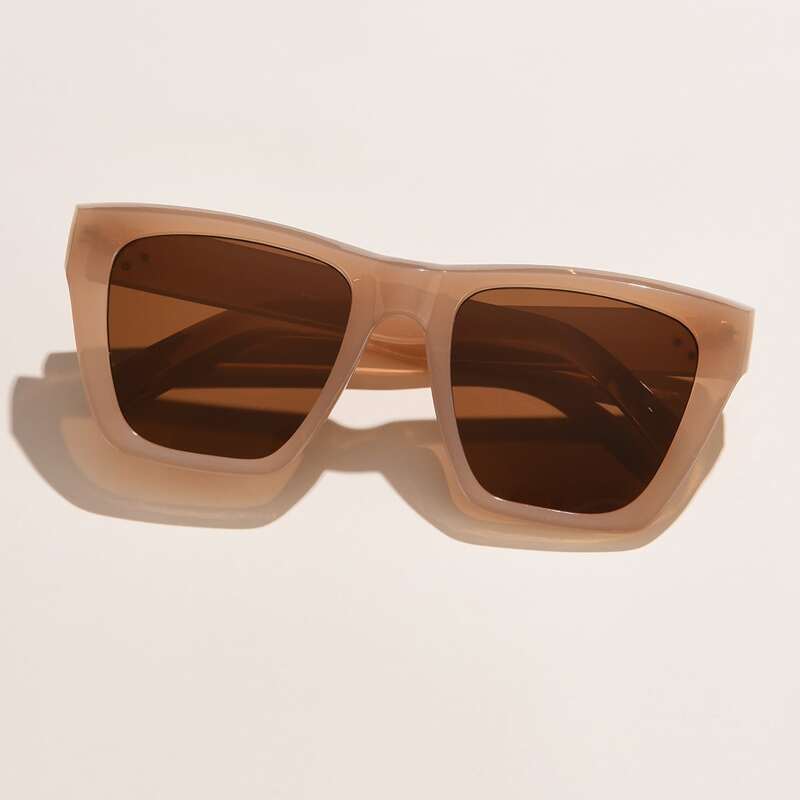 

Studded Decor Square Frame Sunglasses