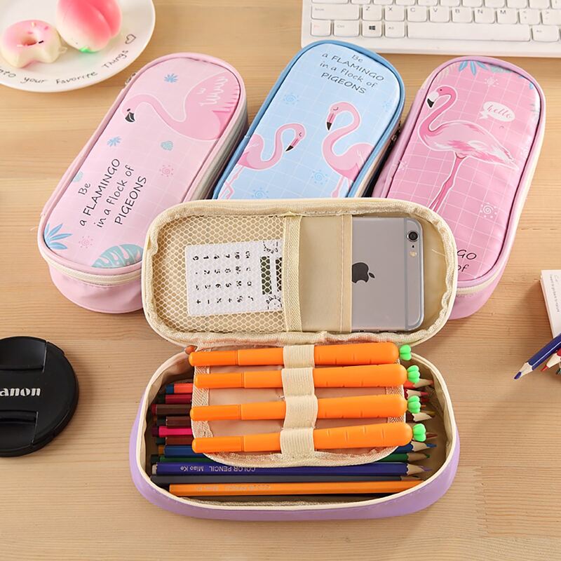 

1pc Random Color Flamingo Graphic Pencil Case, Multicolor
