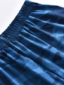 SHEIN 男孩迷彩圖案短褲