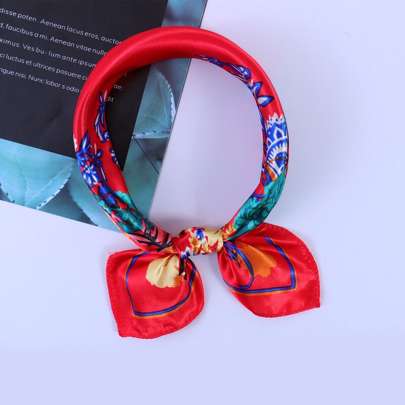 

Floral Pattern Bandana, Red