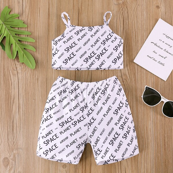 

Baby Girl Allover Letter Graphic Cami With Shorts, Black and white