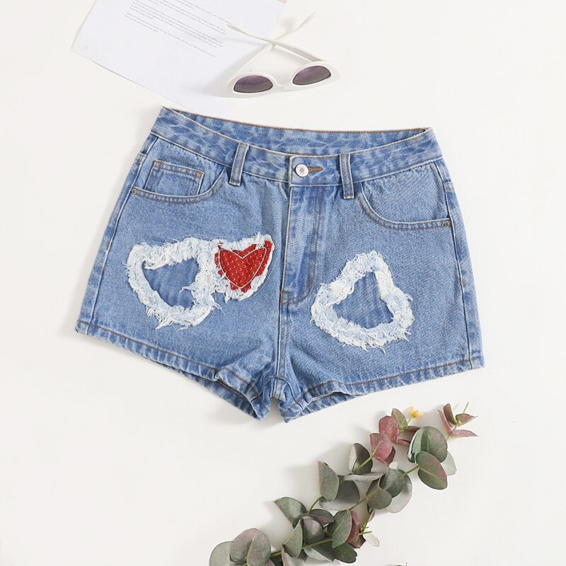 

Heart Patch Denim Shorts, Light wash