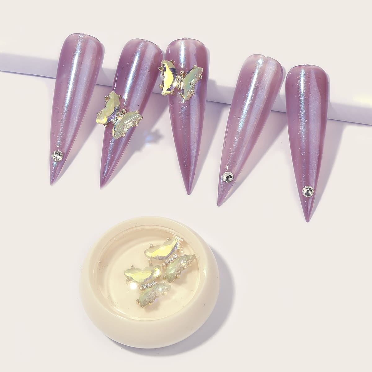 

2pcs Butterfly Shaped Nail Art Decoration, Beige